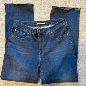 Levi's Women's Dark Blue Straight Leg Jeans